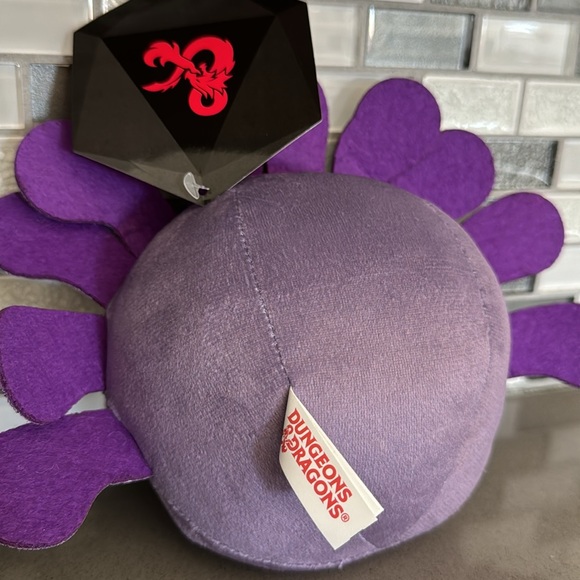 Dungeons & Dragons BEHOLDER Plush / Limited Edition / Officially Licensed / NEW - Picture 6 of 14